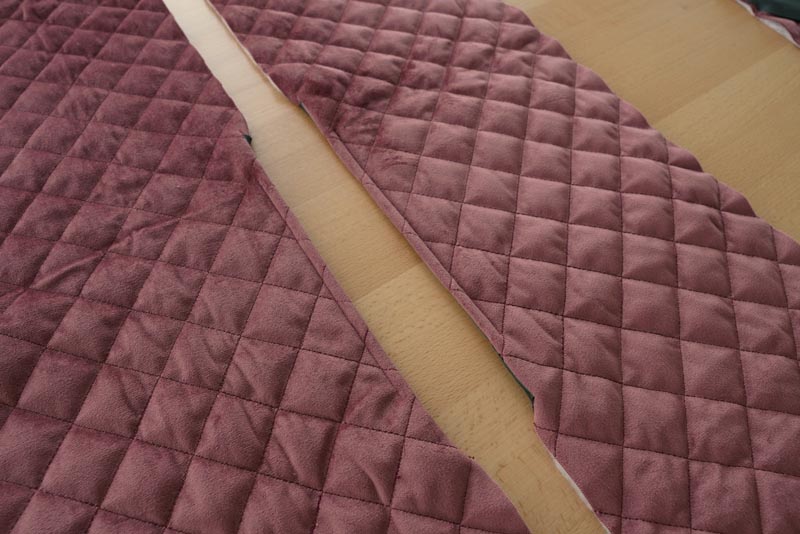 Free sewing tutorial - how to sew a women´s woven vest (sewing pattern included)