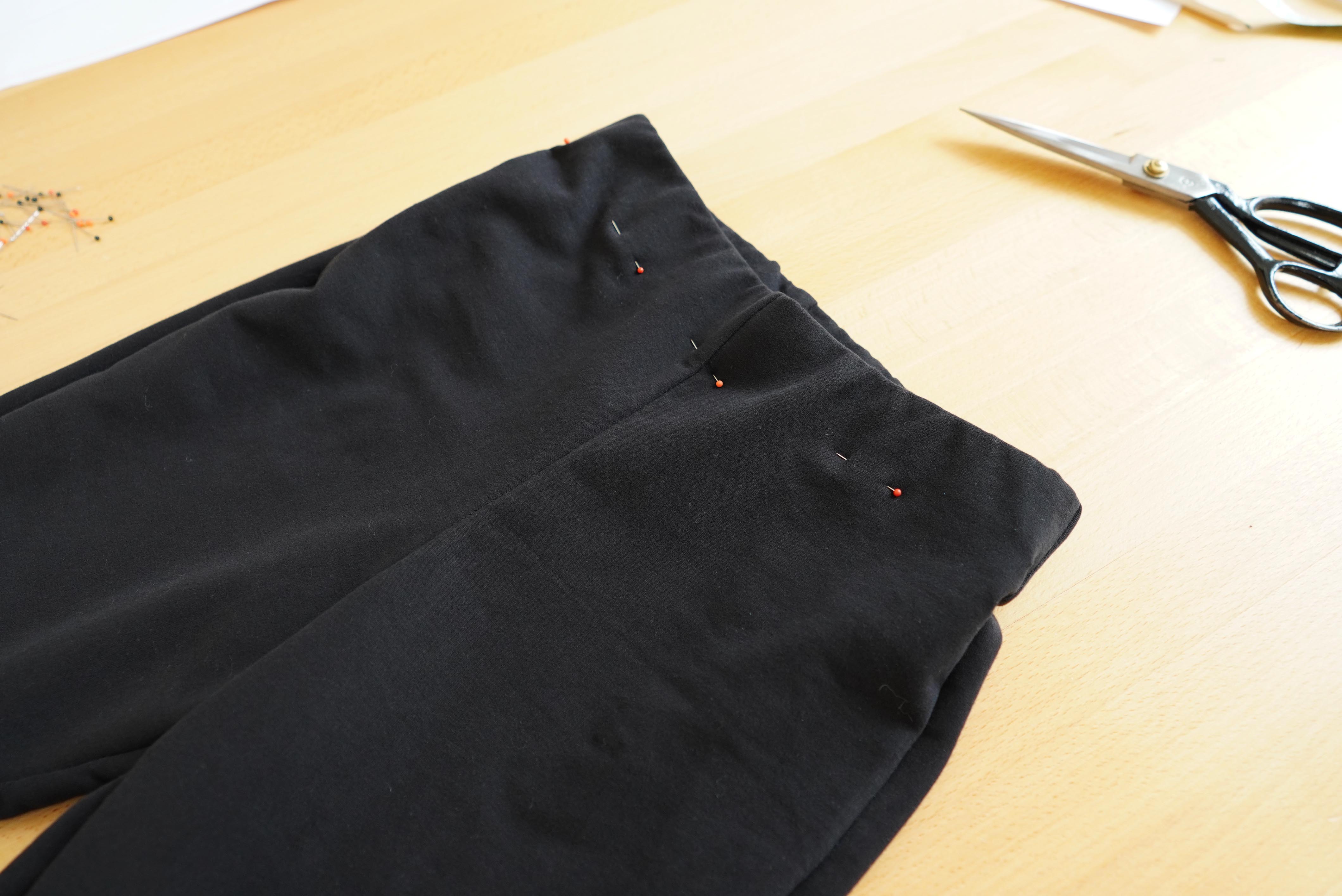 How to Sew Women´s High Waist Flare Leg Pants BACK TO FLARE (+Sewing Pattern in Sizes 32-60)