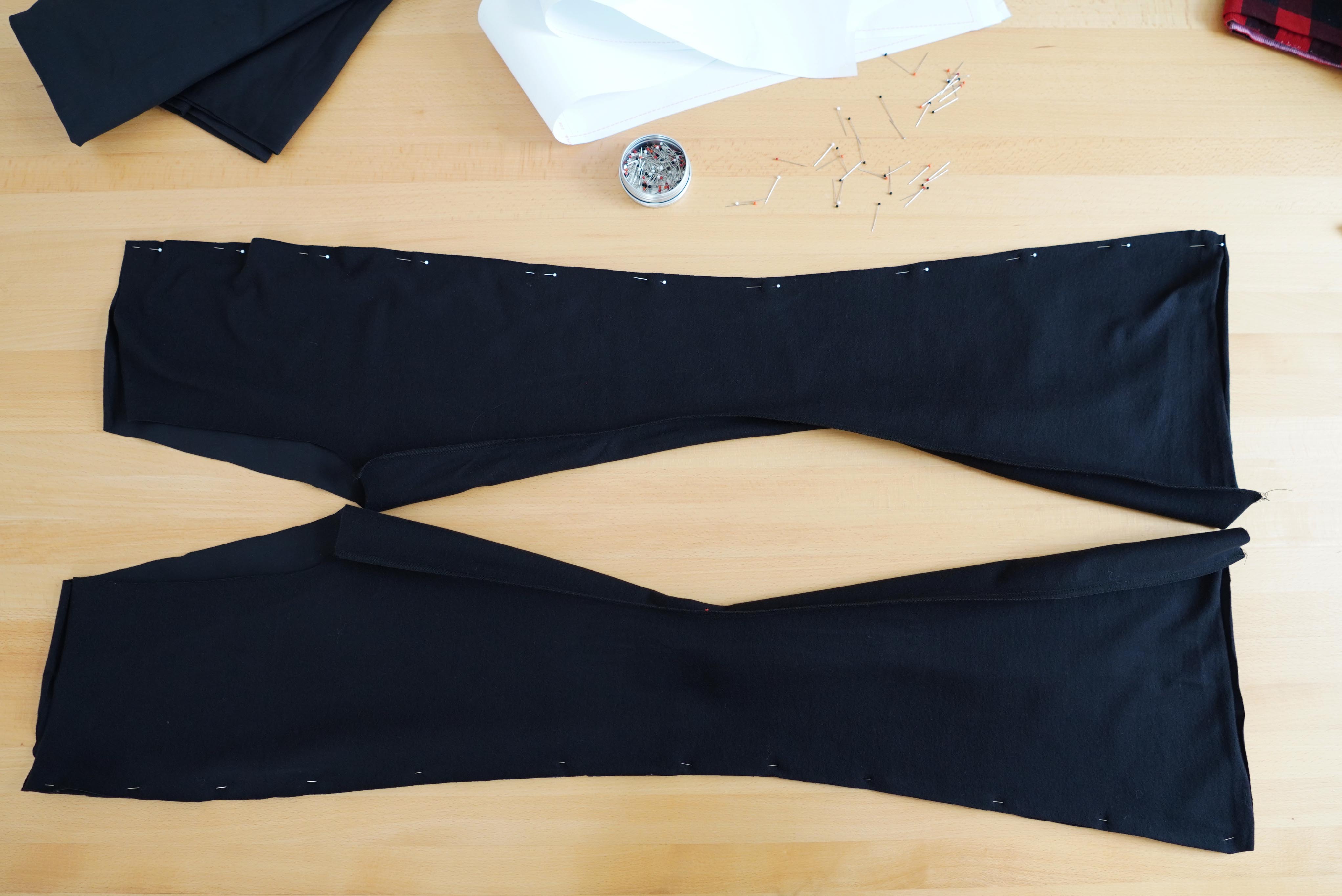 How to Sew Women´s High Waist Flare Leg Pants BACK TO FLARE (+Sewing Pattern in Sizes 32-60)