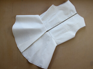 jak-se-sije-zkusebni-model-damsky-top-peplum-51