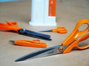krejcovske-nuzky-prosikulky-fiskars-1