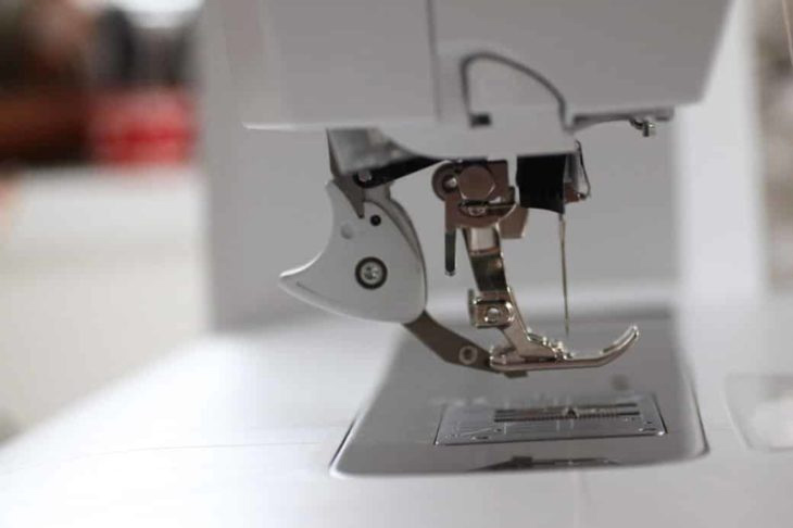 How to choose a sewing machine – upper feed